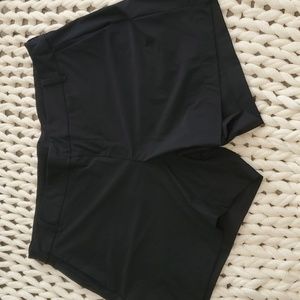Spanx Sunshine Short black 6"inseam